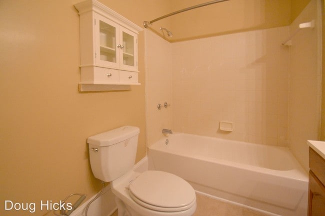 Building Photo - 3 br, 1 bath House - 1517 Pegram Street