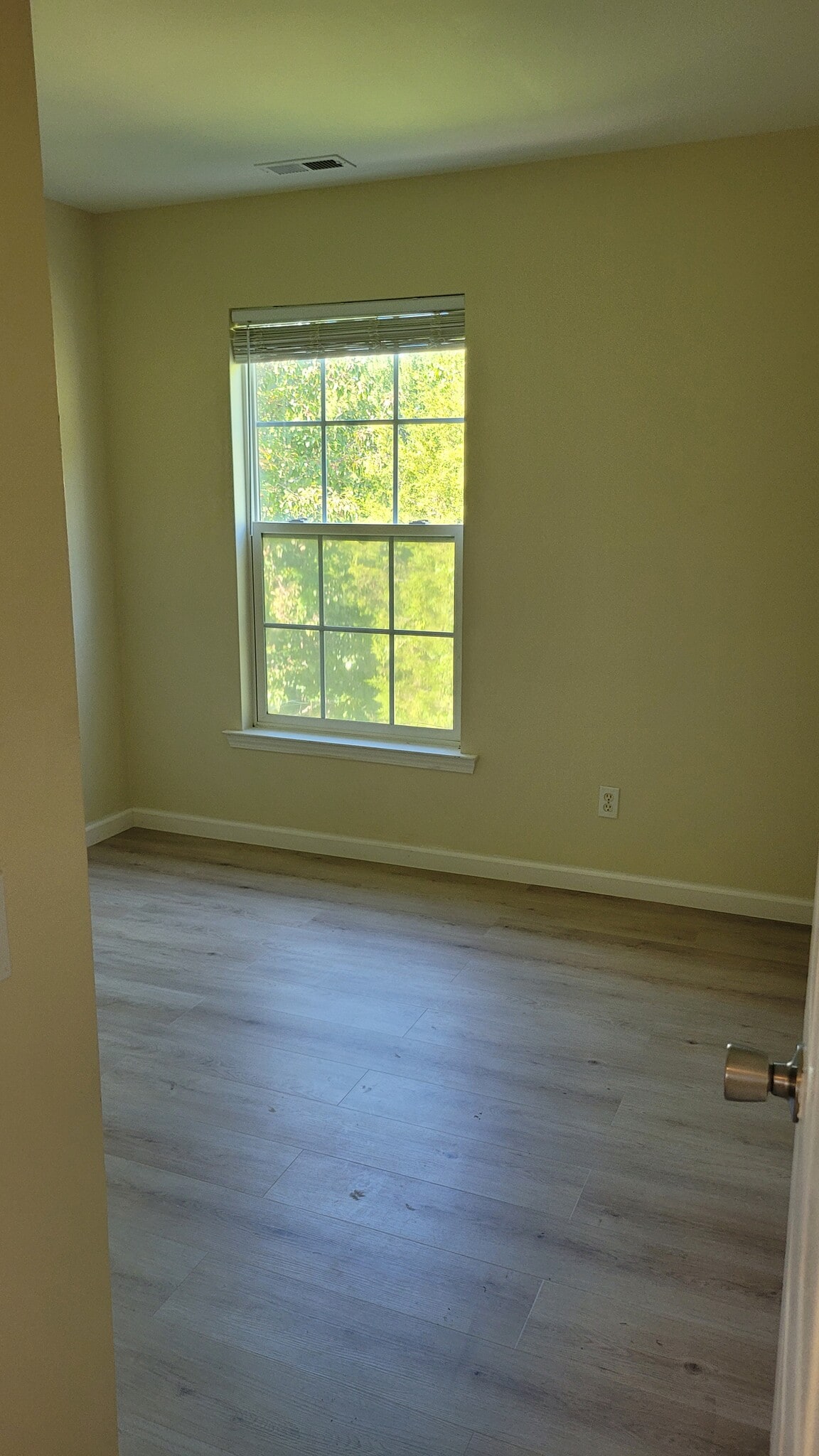 3rd bedroom - 10820 Rumson Ct