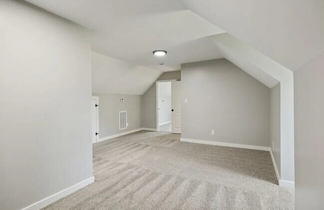 Building Photo - 2438 Sowell Mill Pike