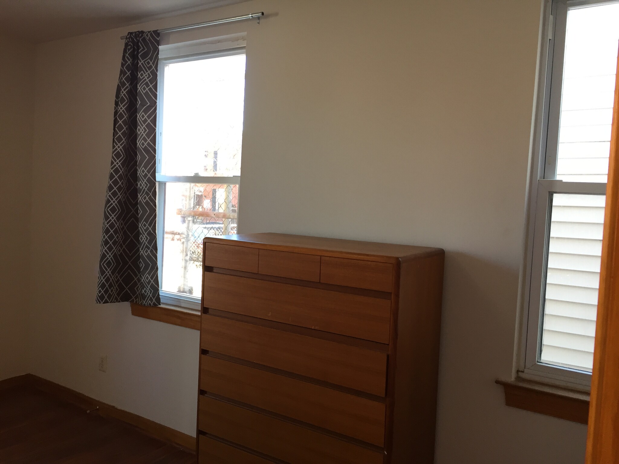 First floor back bedroom - 505 North Washington Street