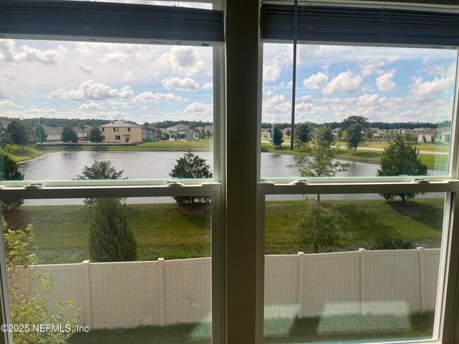 Building Photo - 77 Palmones St