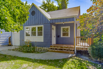 Building Photo - 4141 Eaton St