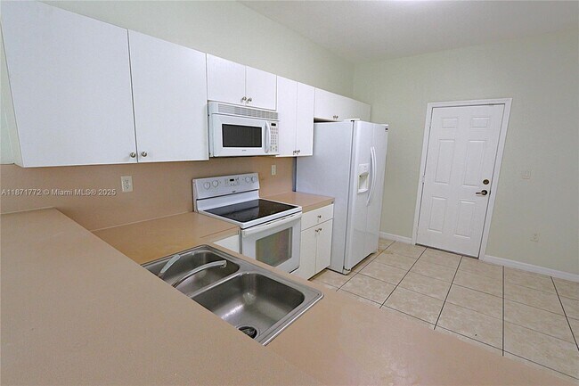 Building Photo - 15276 SW 88th Terrace