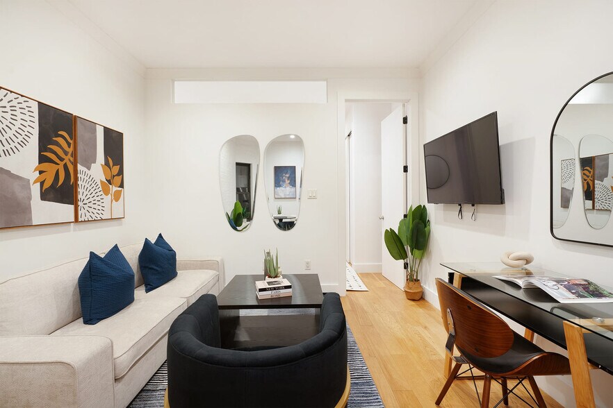 Building Photo - 1290 1st Ave