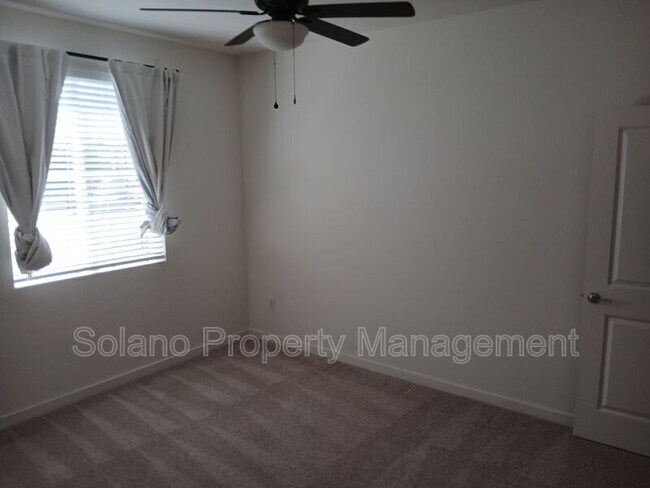 Building Photo - 1284 Warmth Ct