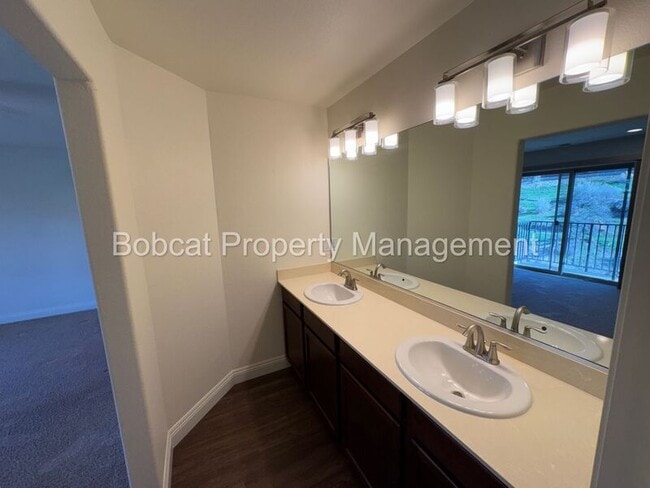 Building Photo - 1230 Saltern Dr