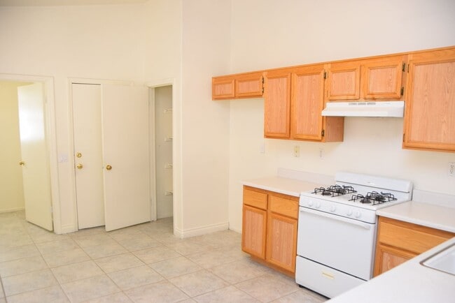 Building Photo - SUMMERLIN - 1 STORY HOME - 89144