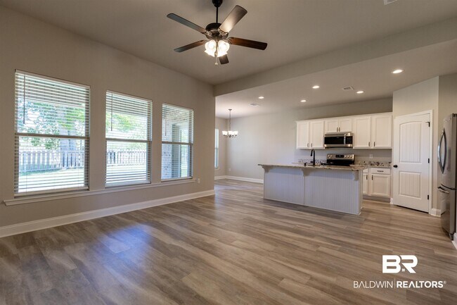 Building Photo - 14627 Chenin Blanc Dr