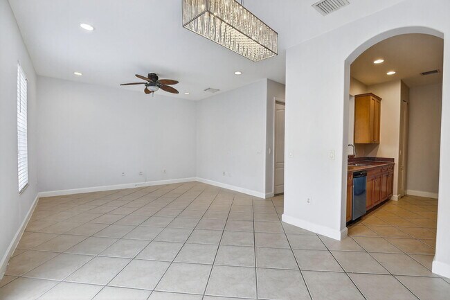 Building Photo - 8657 Blaze Ct