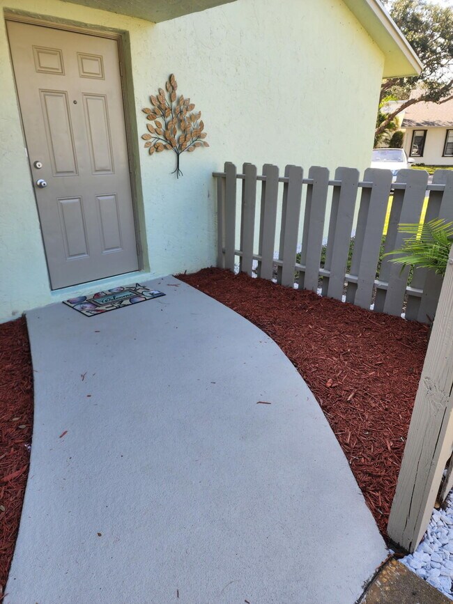 Building Photo - 431 Jupiter Lakes Blvd