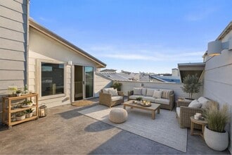 Building Photo - 2606 Wilson St