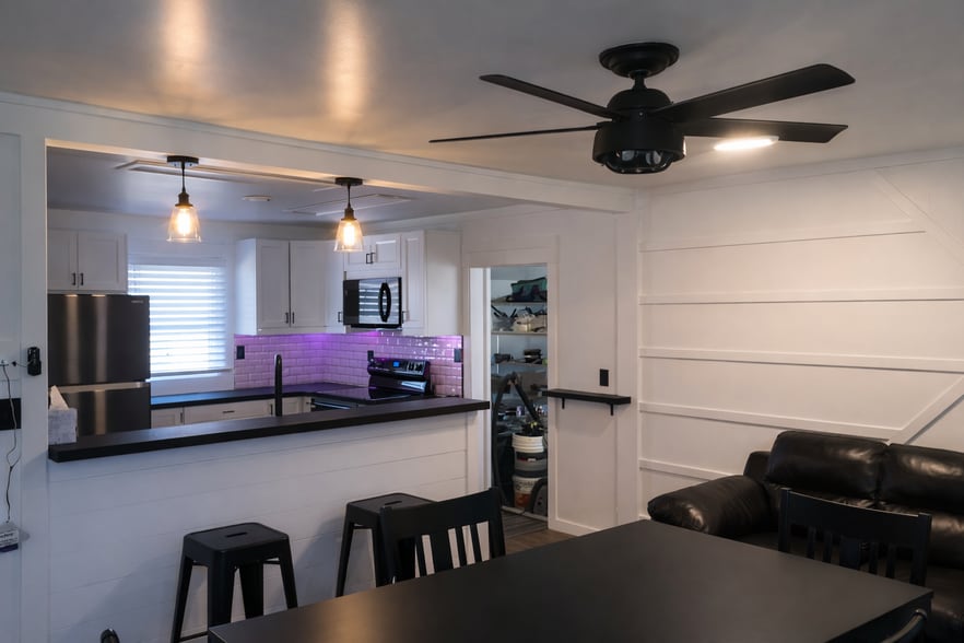 Building Photo - 937 Avenue B