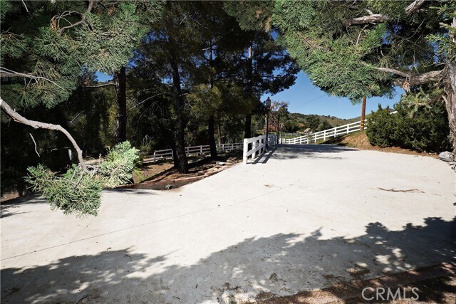 Building Photo - 33716 Hubbard Rd