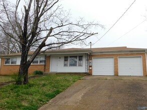 Building Photo - 2519 Birchfield St NW