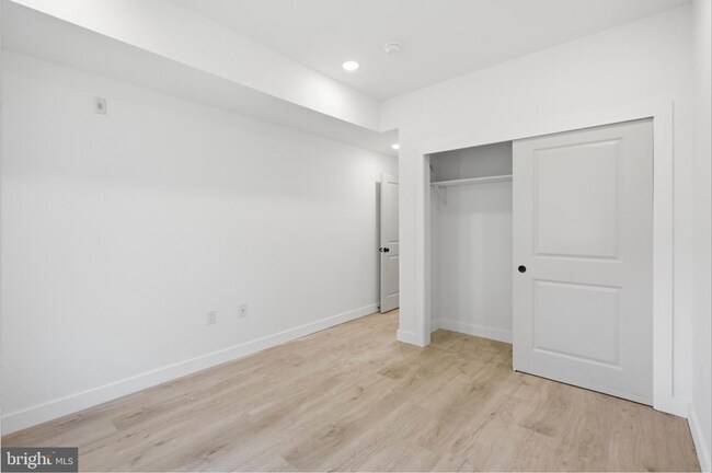 Building Photo - 2326 N 16th St