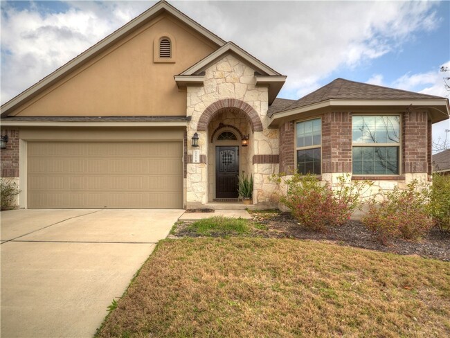 Primary Photo - Excellent one story home available in Falc...