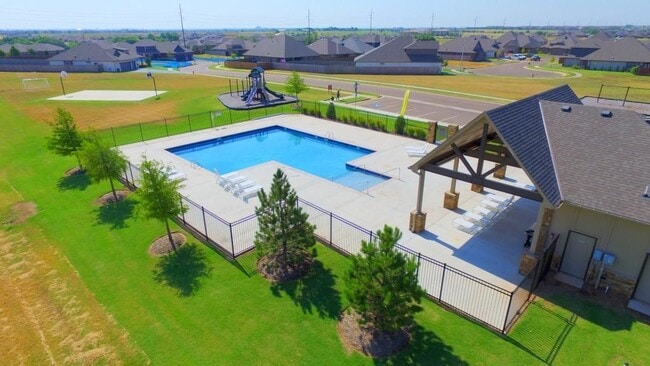 Building Photo - 7309 NW 158th St