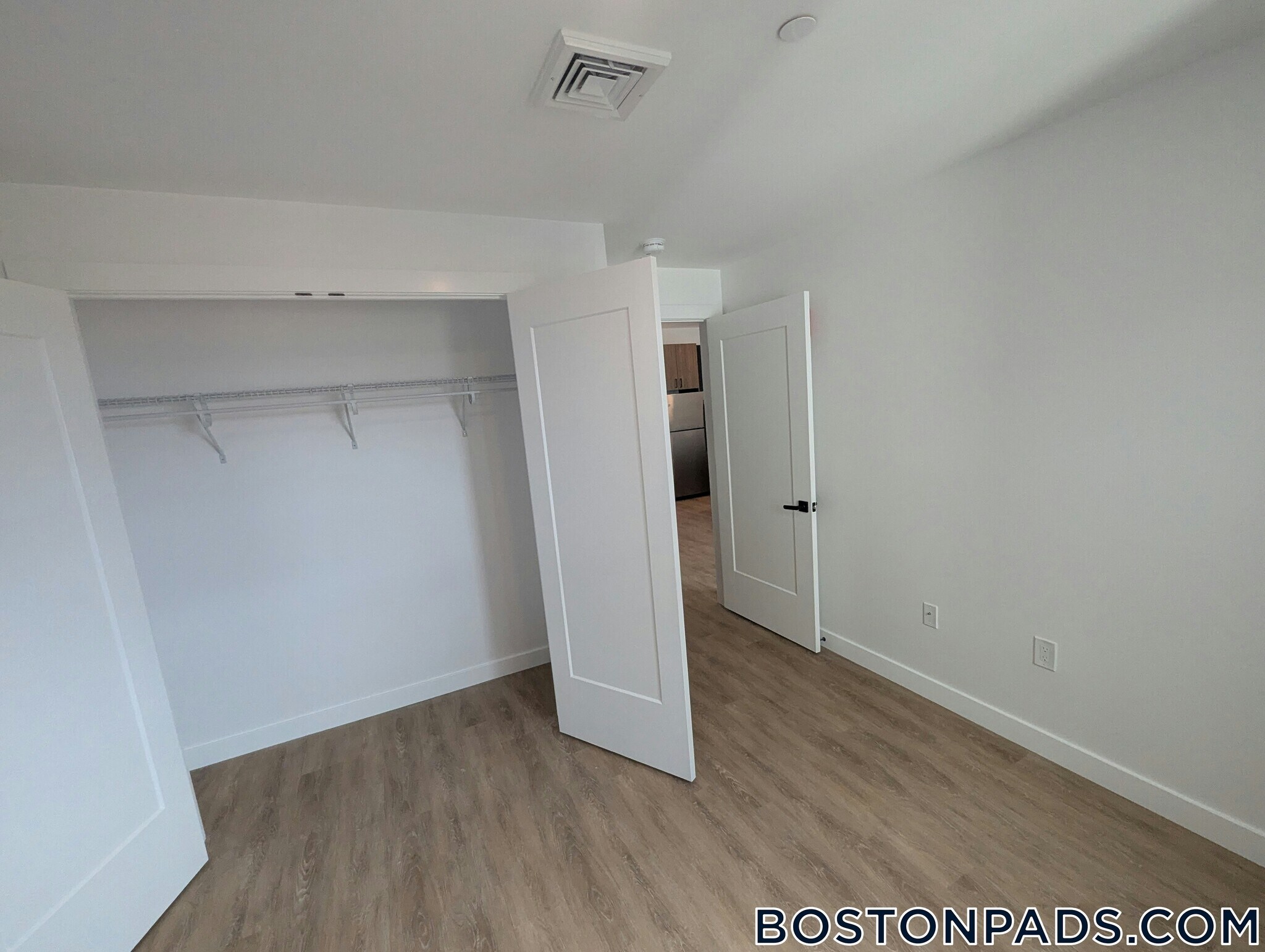 Building Photo - 199 Gardner St