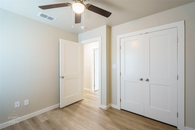 Building Photo - 2626 Baron Ave