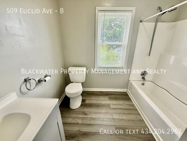 Building Photo - 509 Euclid Ave