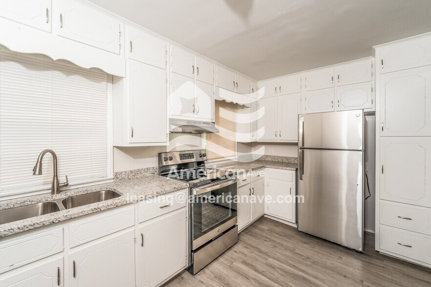 Building Photo - 5512 Ter Q