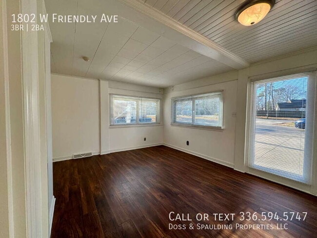 Building Photo - 1802 W Friendly Ave