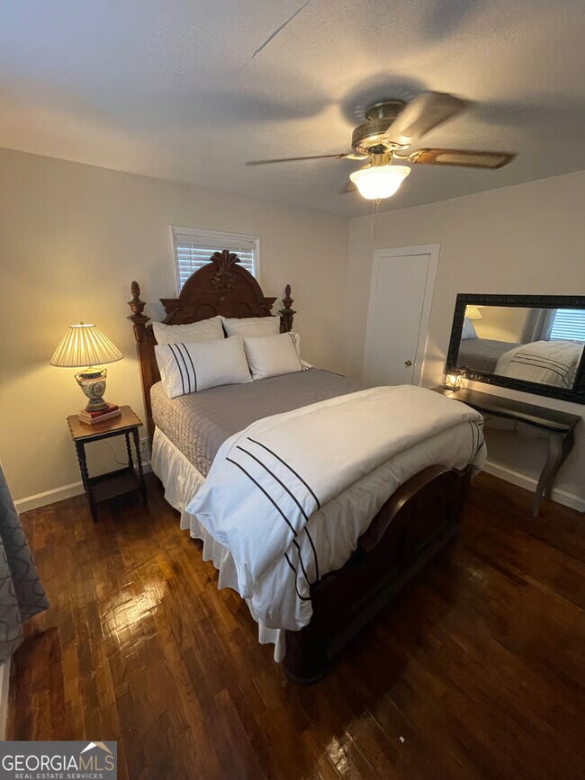 Building Photo - 161 Calhoun Rd