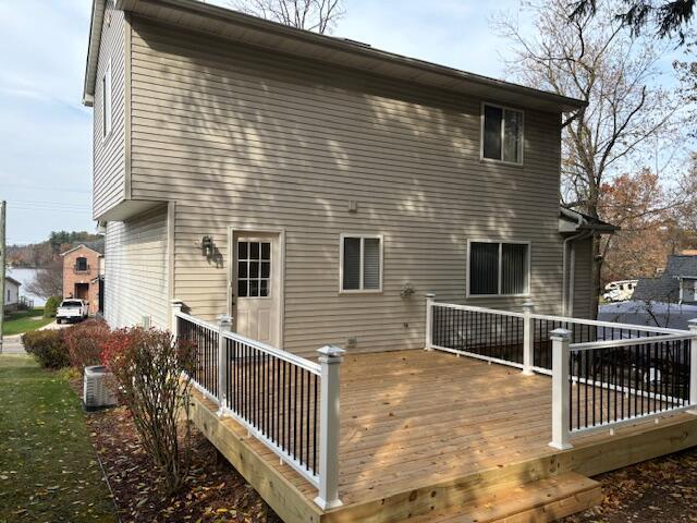 Building Photo - 1331 Brighton Lake Rd