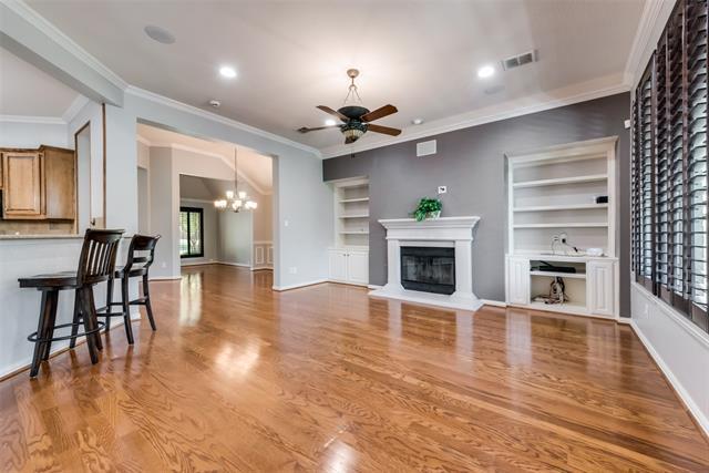 Building Photo - 2435 Waterside Dr