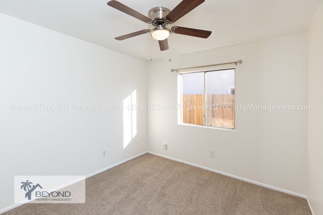 Building Photo - ***RECENTLY UPGRADED***3BED 2 BATH***ATTAC...