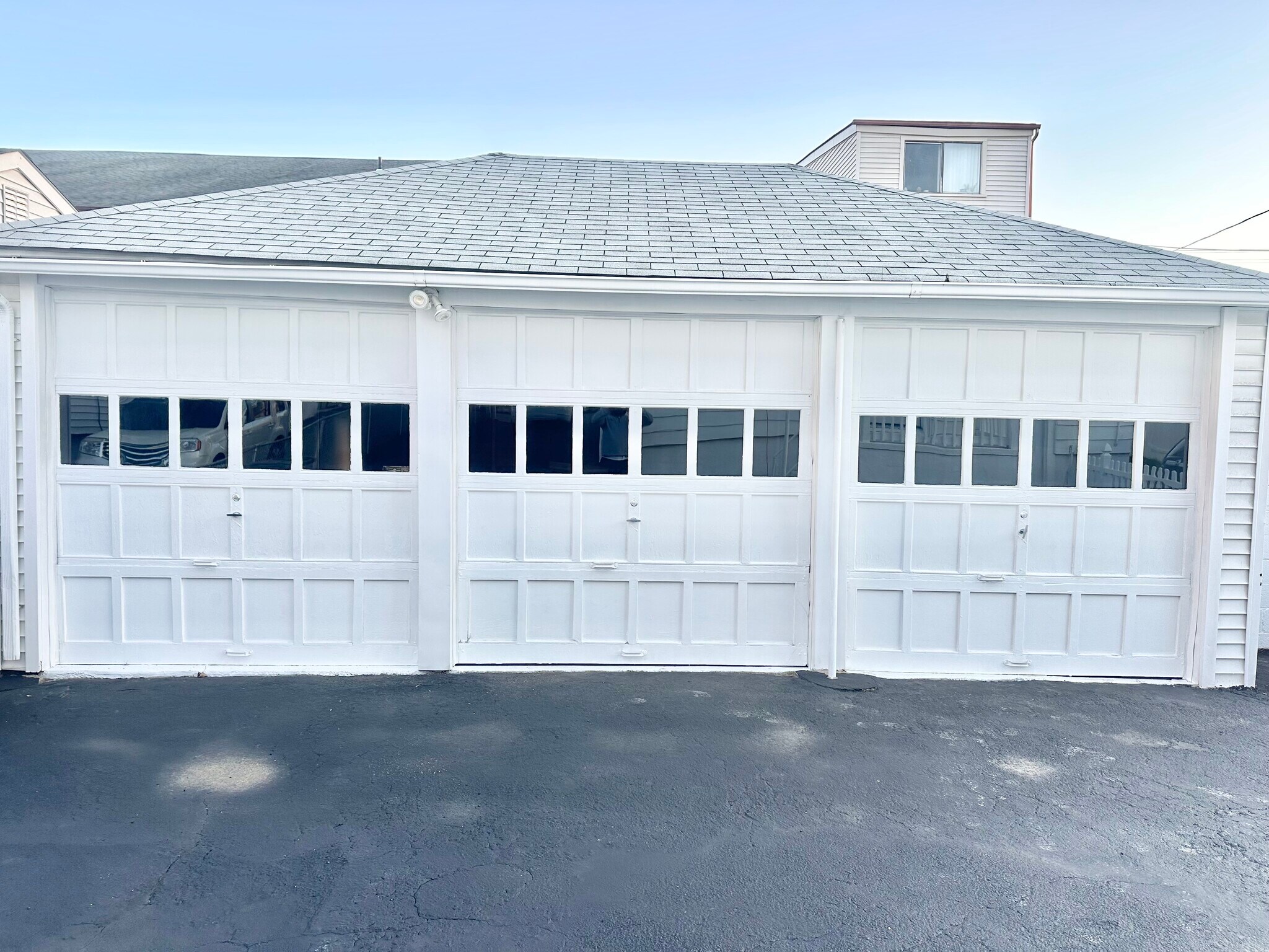 Building Photo - 67 Tremont Ave