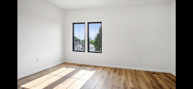 Building Photo - Beautiful Complete Newly Built 3 bedroom 2...