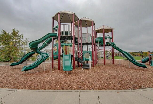 Building Photo - 3582 White Pine Way