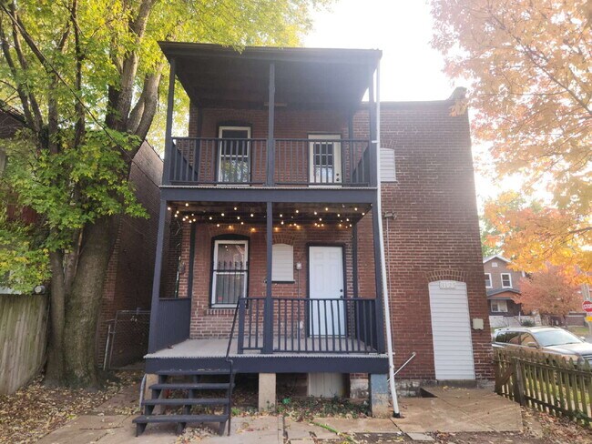 Building Photo - Charming & Spacious Updated Brick Home – P...