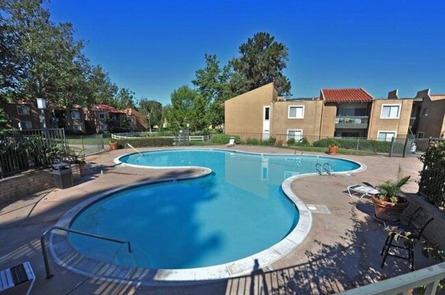 Building Photo - 2 bedroom 2 bath condo for rent in Rancho ...