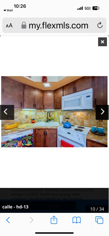 Building Photo - 122 W Calle Del Ano