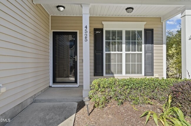 Building Photo - 4525 Cottendale Dr