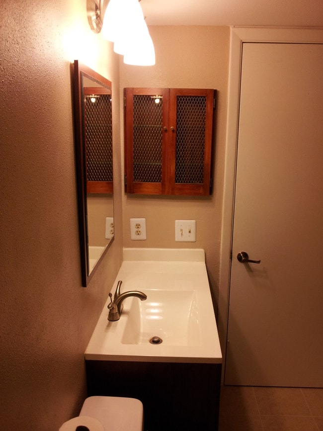 Building Photo - 6495 Happy Canyon Rd