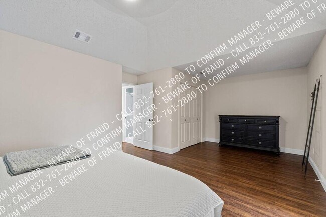 Building Photo - 3416 Aster Ln