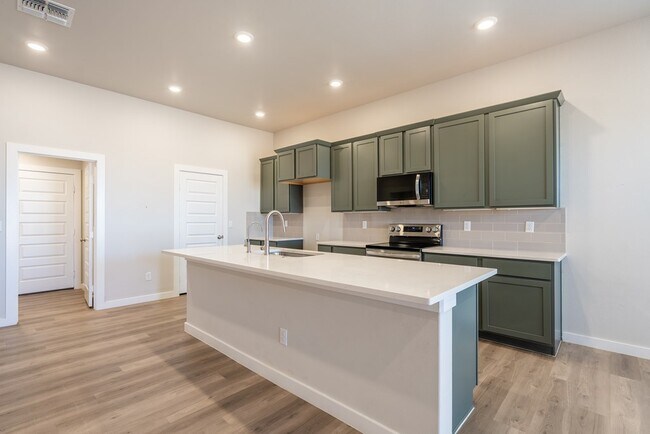 Building Photo - 5905 Settler Ave