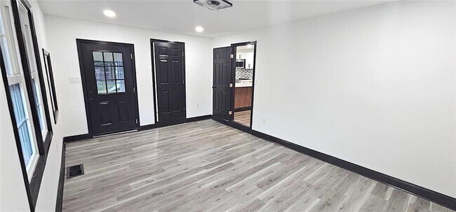 Building Photo - 2895 Turner Church Rd