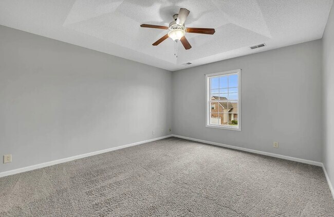 Building Photo - 3423 Queensbury Rd