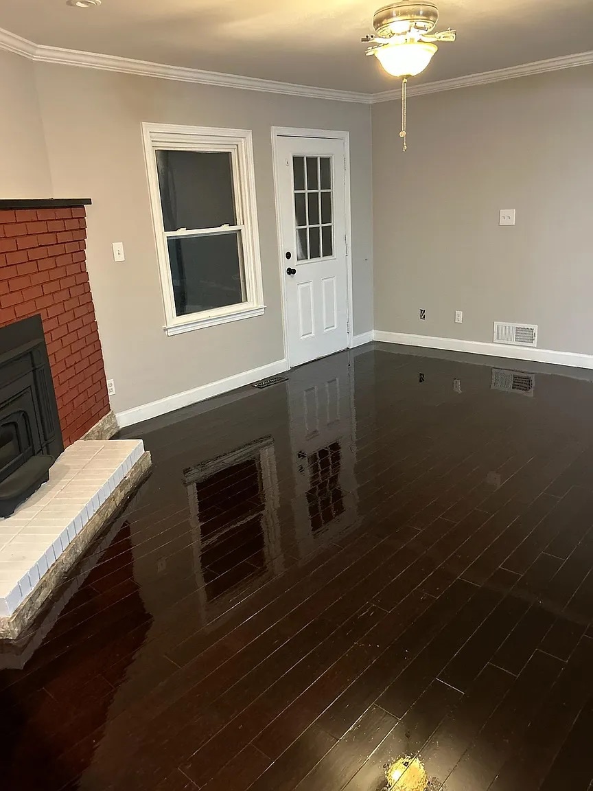 Building Photo - Room in House on Panthersville Rd