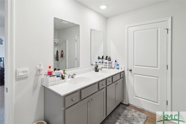Building Photo - 352 Wedge Cir