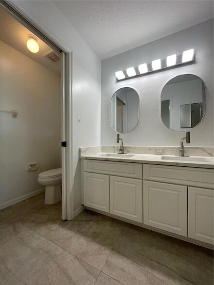 Building Photo - 5033 Prairie View Way