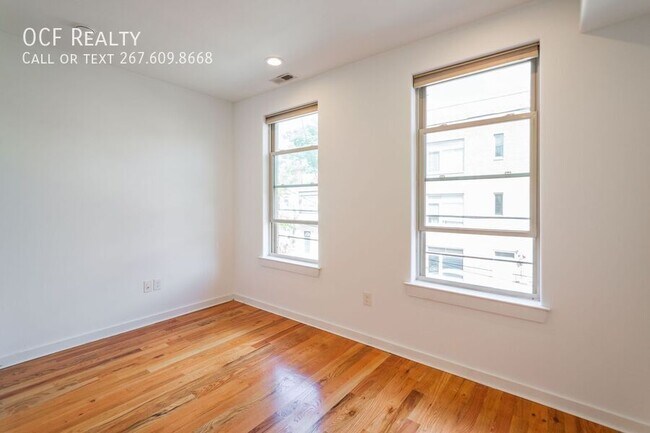 Building Photo - 1642 N Marshall St