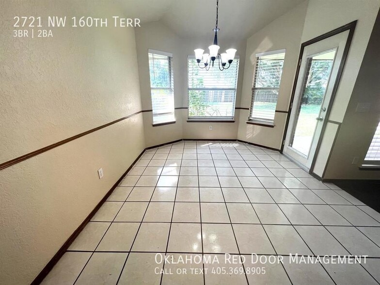 Building Photo - 2721 NW 160th Terrace