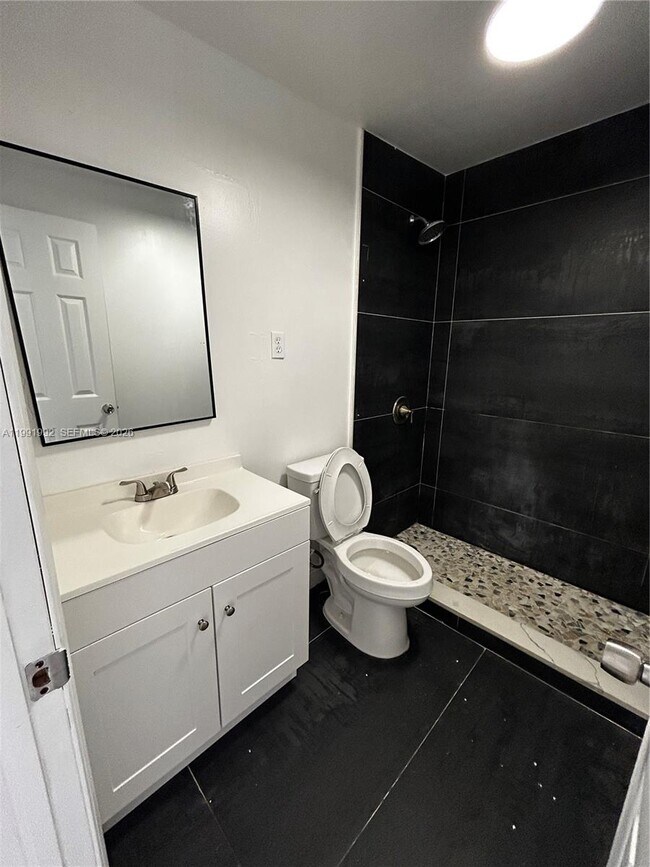 Building Photo - 12455 SW 185th Terrace