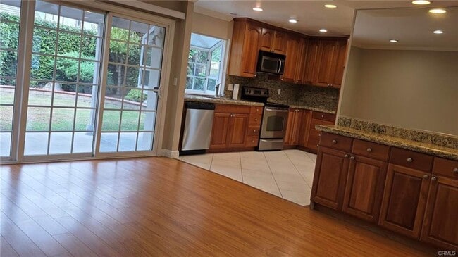 Building Photo - 13123 Bigelow St