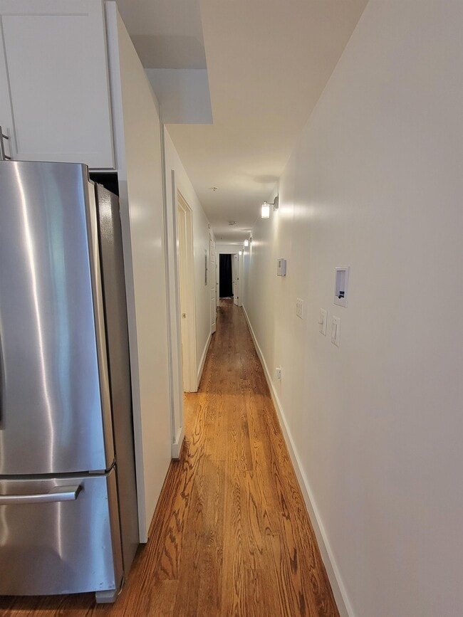 Building Photo - 1447 Girard St NW